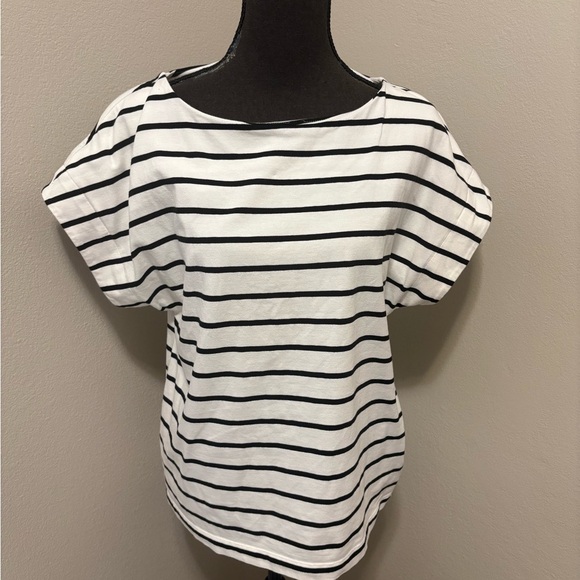 Striped Black and White Women's Top Size Medium - Picture 2 of 4